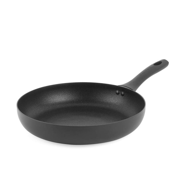 Choosing the Best Non-Stick Non-Toxic Pans for a Healthier Kitchen